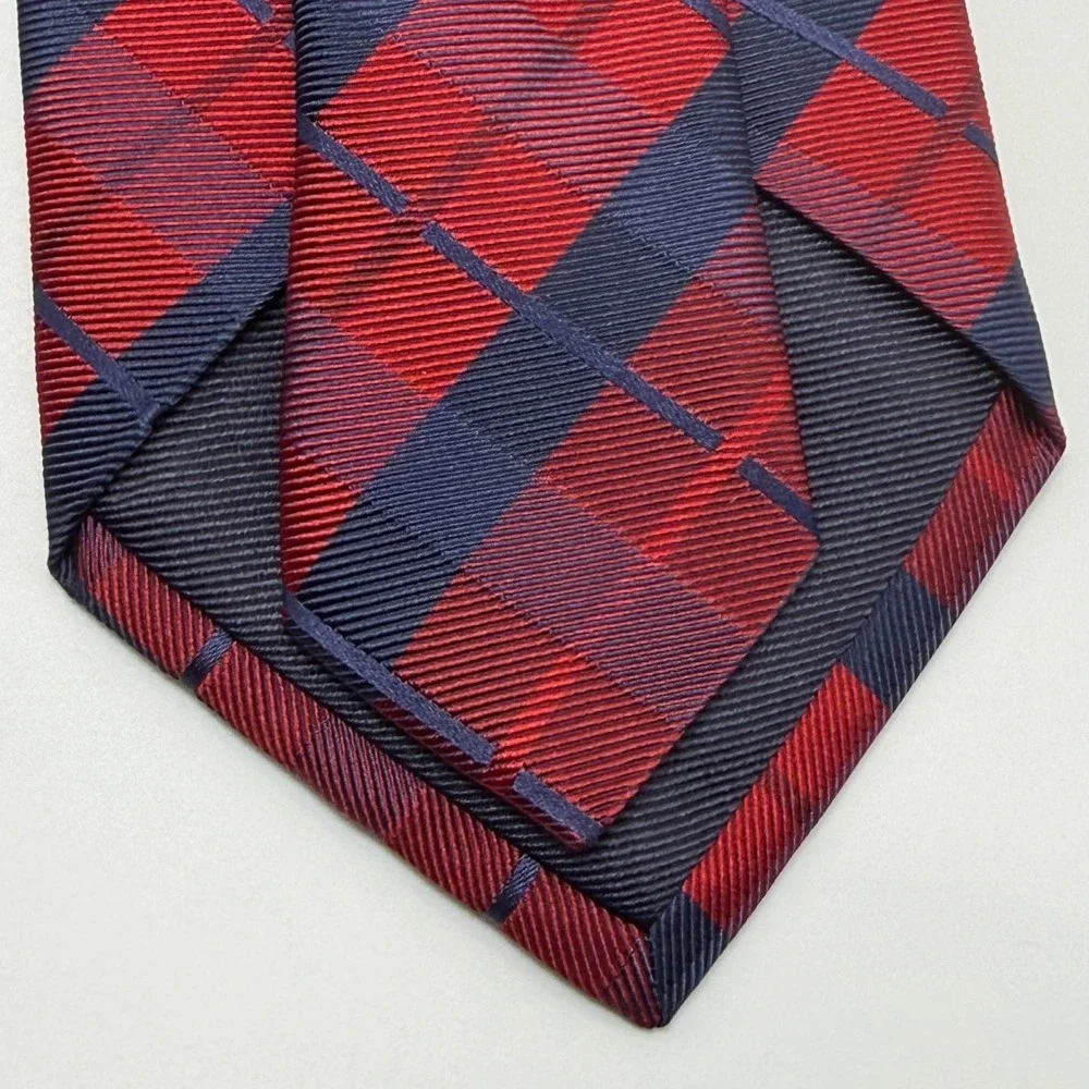 Breuer Plaid Silk Necktie One Size Red Navy Blue Preppy Classic Professional